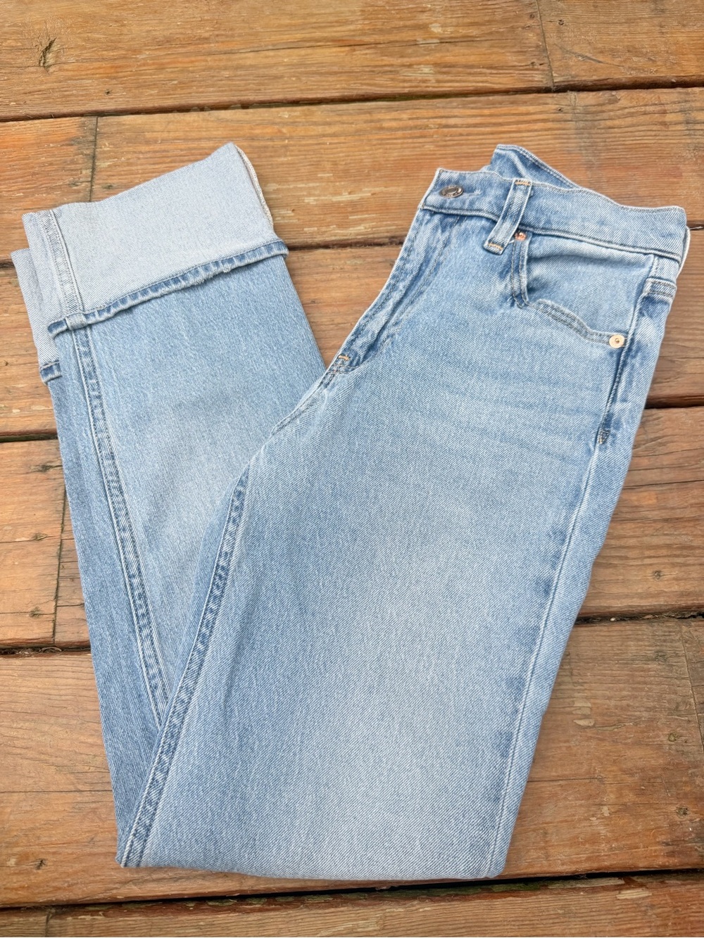Gap 90s Straight Light Blue High-Rise Women’s Jeans 27 | 4